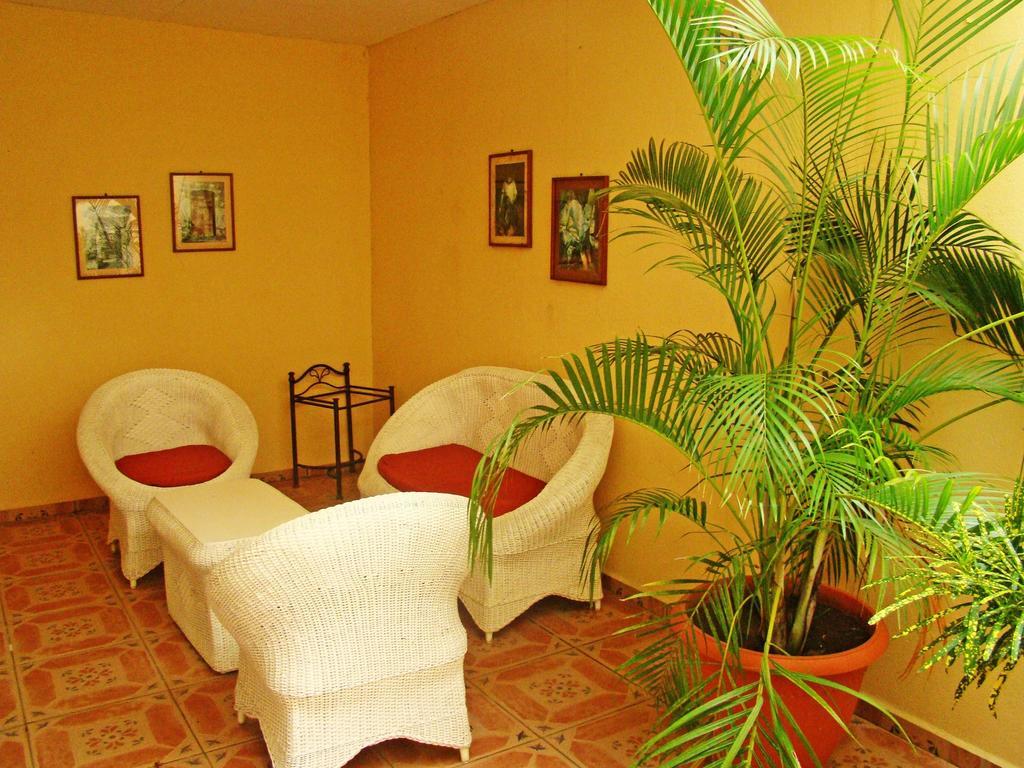 Hotel Colonnade Nicaragua Managua Szoba fotó