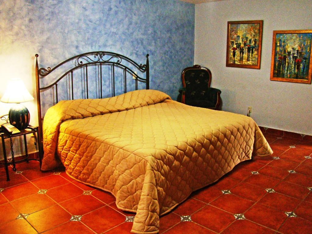 Hotel Colonnade Nicaragua Managua Szoba fotó
