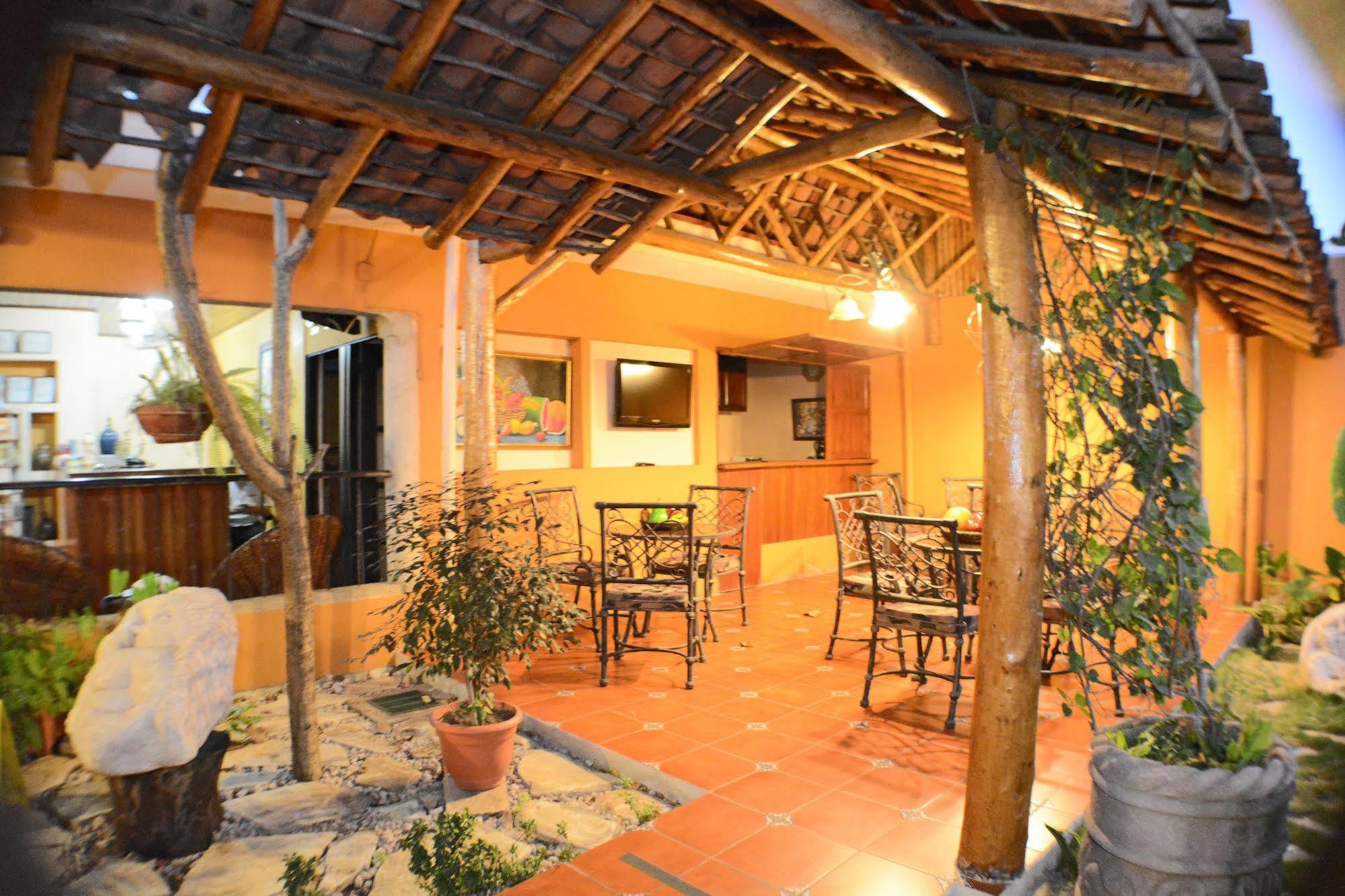 Hotel Colonnade Nicaragua Managua Kültér fotó