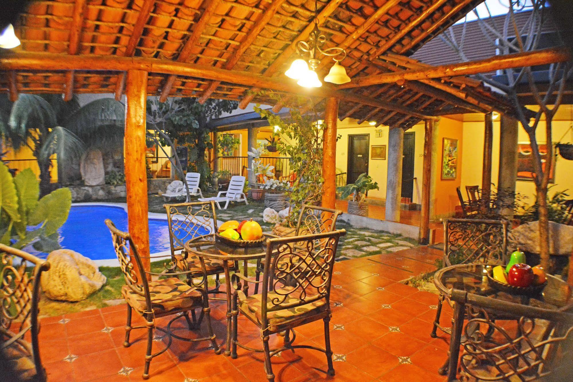 Hotel Colonnade Nicaragua Managua Kültér fotó