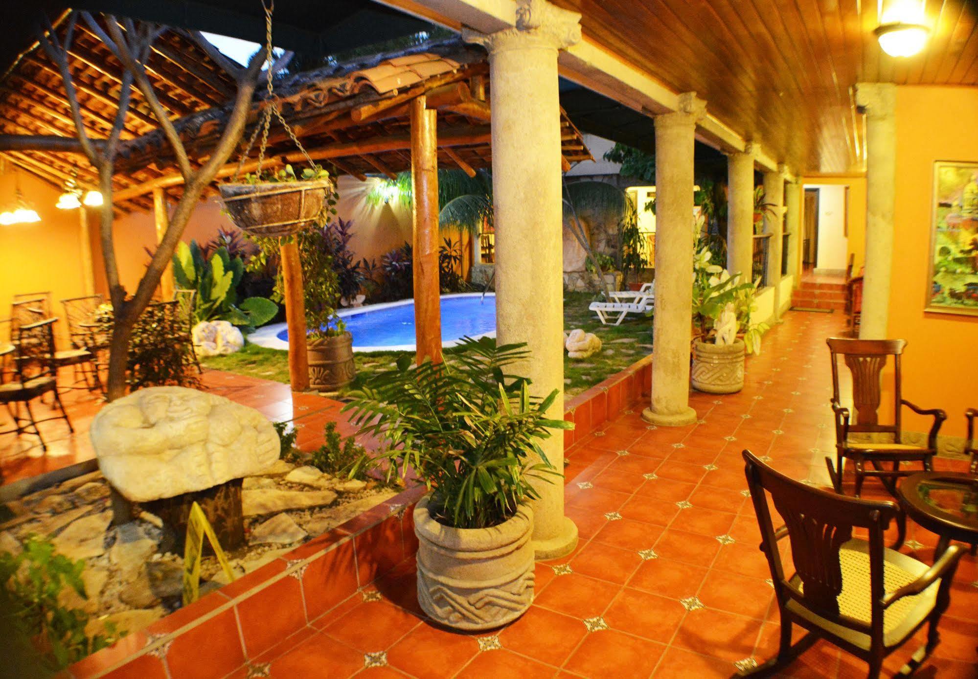 Hotel Colonnade Nicaragua Managua Kültér fotó